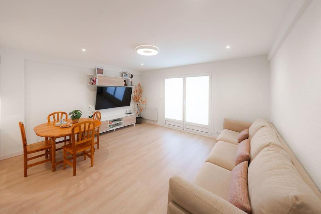 Apartament El Ventanal De Collarada Villanúa Zewnętrze zdjęcie
